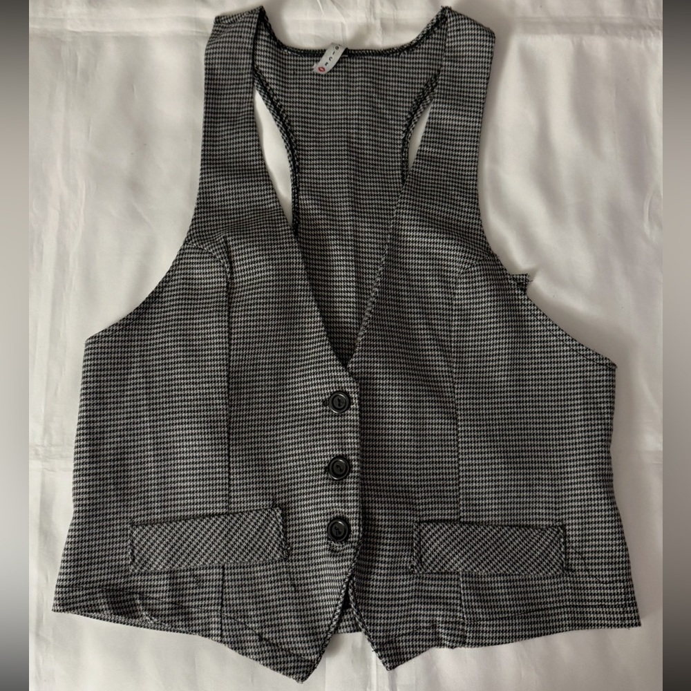 Voice Y2K Patterned Sleeveless Gray & Black Vest Shirt